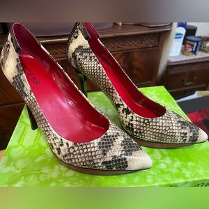 New Guess python/red stiletto heels 8 1/2
